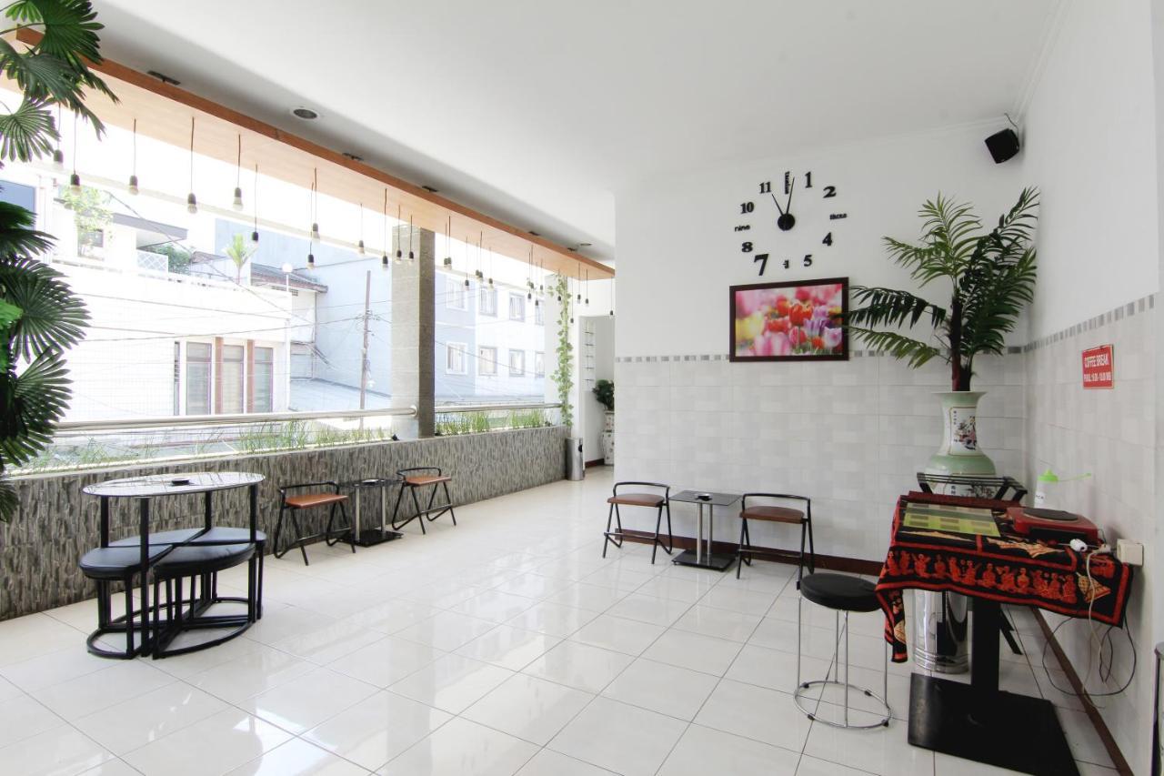 Hotel Palem Бандунг Екстер'єр фото